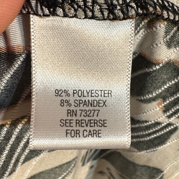 Dana Buchman Multicolor Patterned Top - Picture 3 of 5